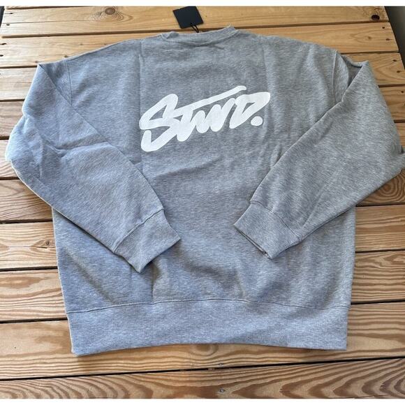 NWT Pull & Bear Stwd Logo Sweatshirt Size Large Men’s Gray Pullover - Picture 2 of 9